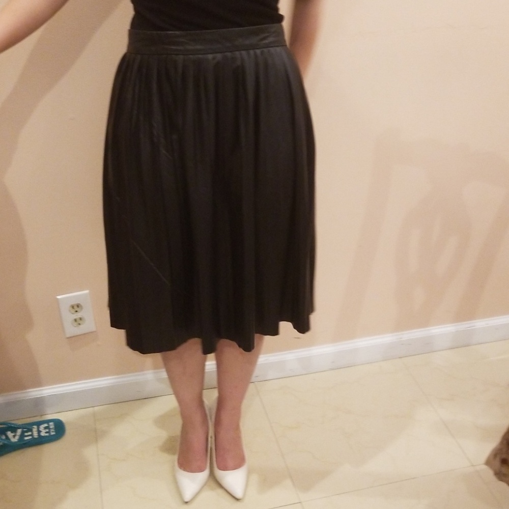 Leather skirt